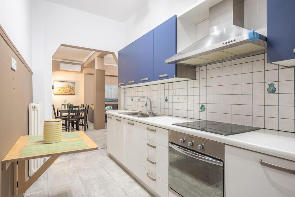 Pegasus Apartment Piraeus Exterior photo