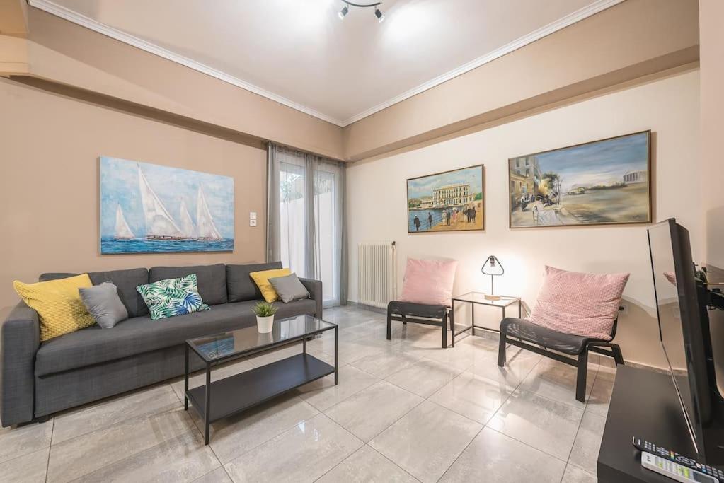 Pegasus Apartment Piraeus Exterior photo